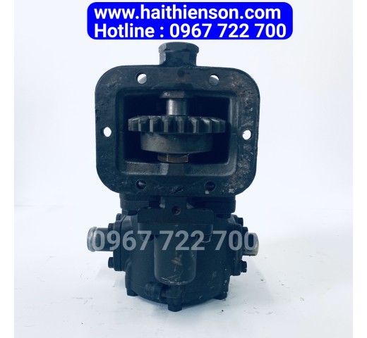Hộp trích công suất có bơm ben đã lắp 